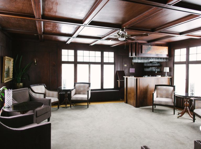 For Sale: Shadow Lawn Inn - Blog - K100